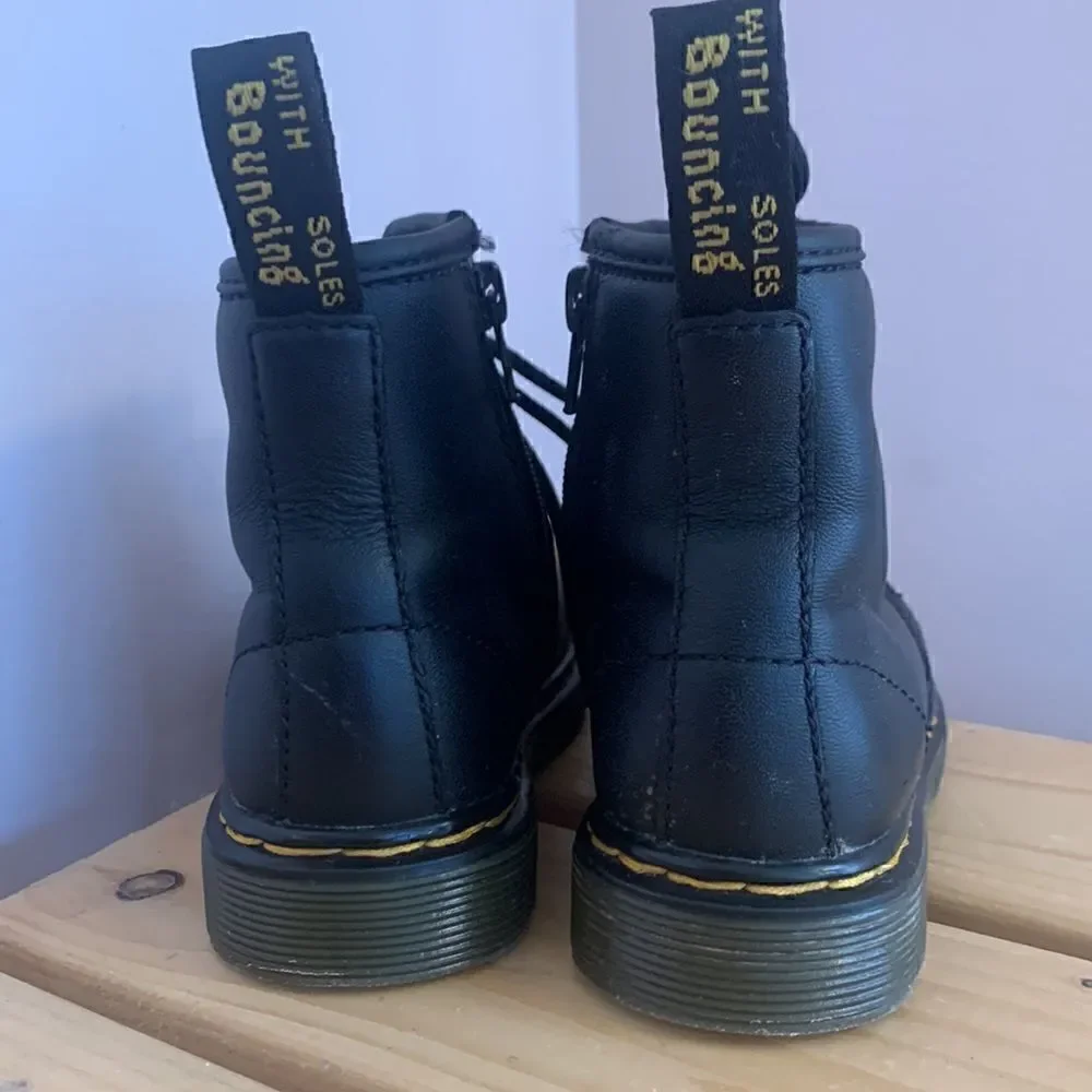 Dr. Martens Leather Combat Boots Black Kids Size 8 Zipper Laces